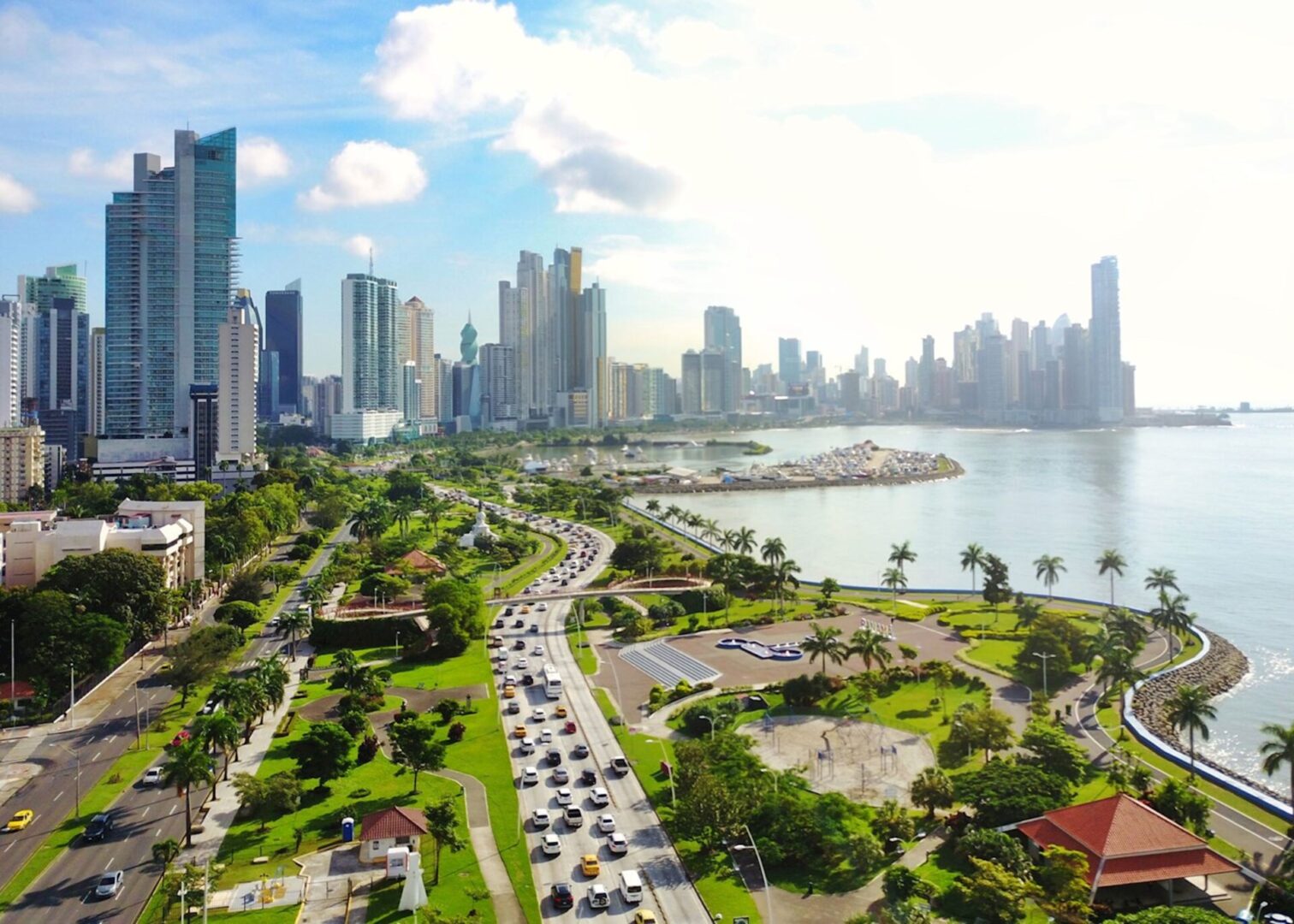 PANAMA CITY 16020714-aerial-view-of-panama-city